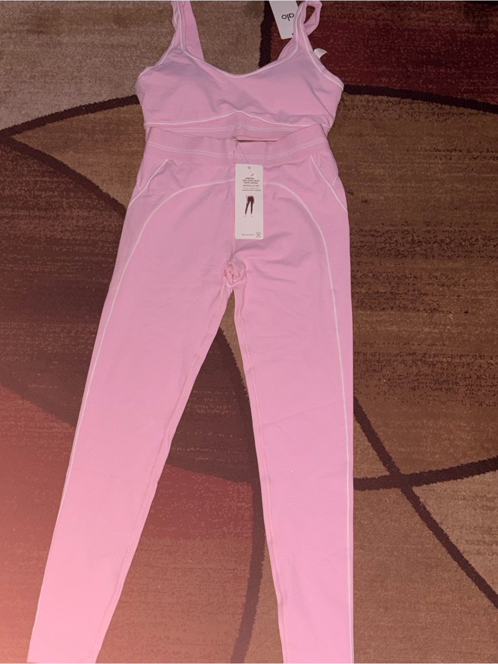 Women’s Pink Alo Sports Bra & Legging Set - Picture 4 of 5